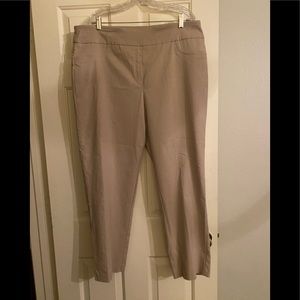 Women’s Ruby Rd, stretch, elastic waist, size 18 pants